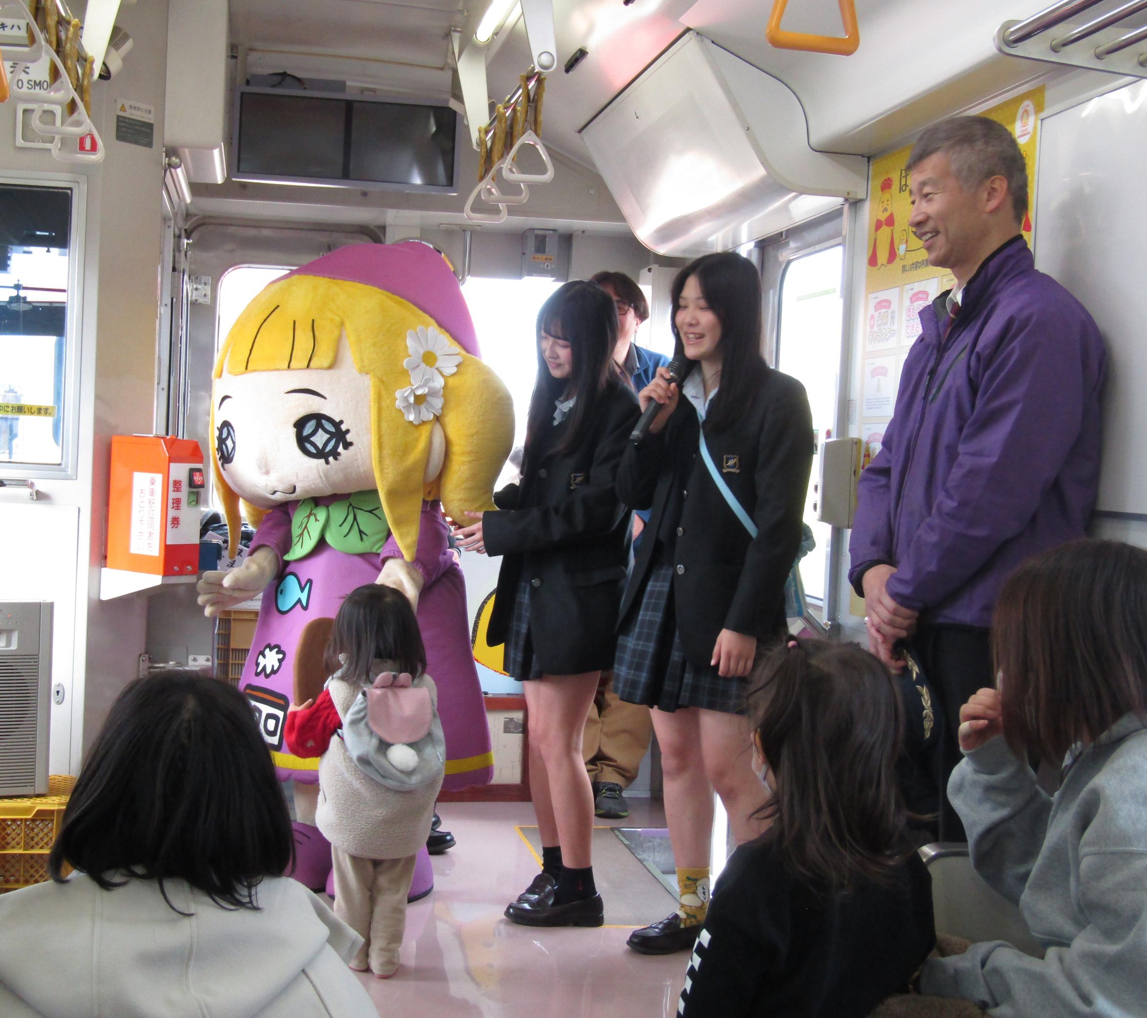 としょかん号 としょかん号