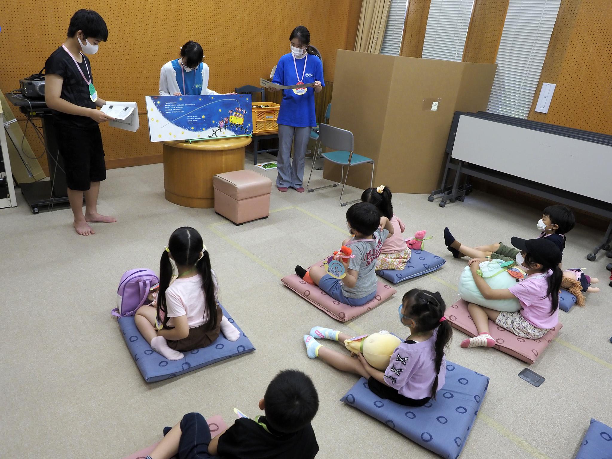 ぬいぐるみおとまり会